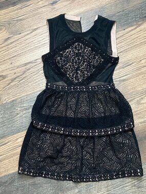 BCBG Max Azria Joselyn Cocktail Dress Women's Size 4 Black Lace Sleeveless